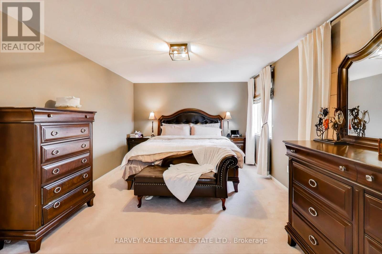 136 Degrassi Cove Circle, Brampton, Ontario  L6X 0N8 - Photo 10 - W12937660