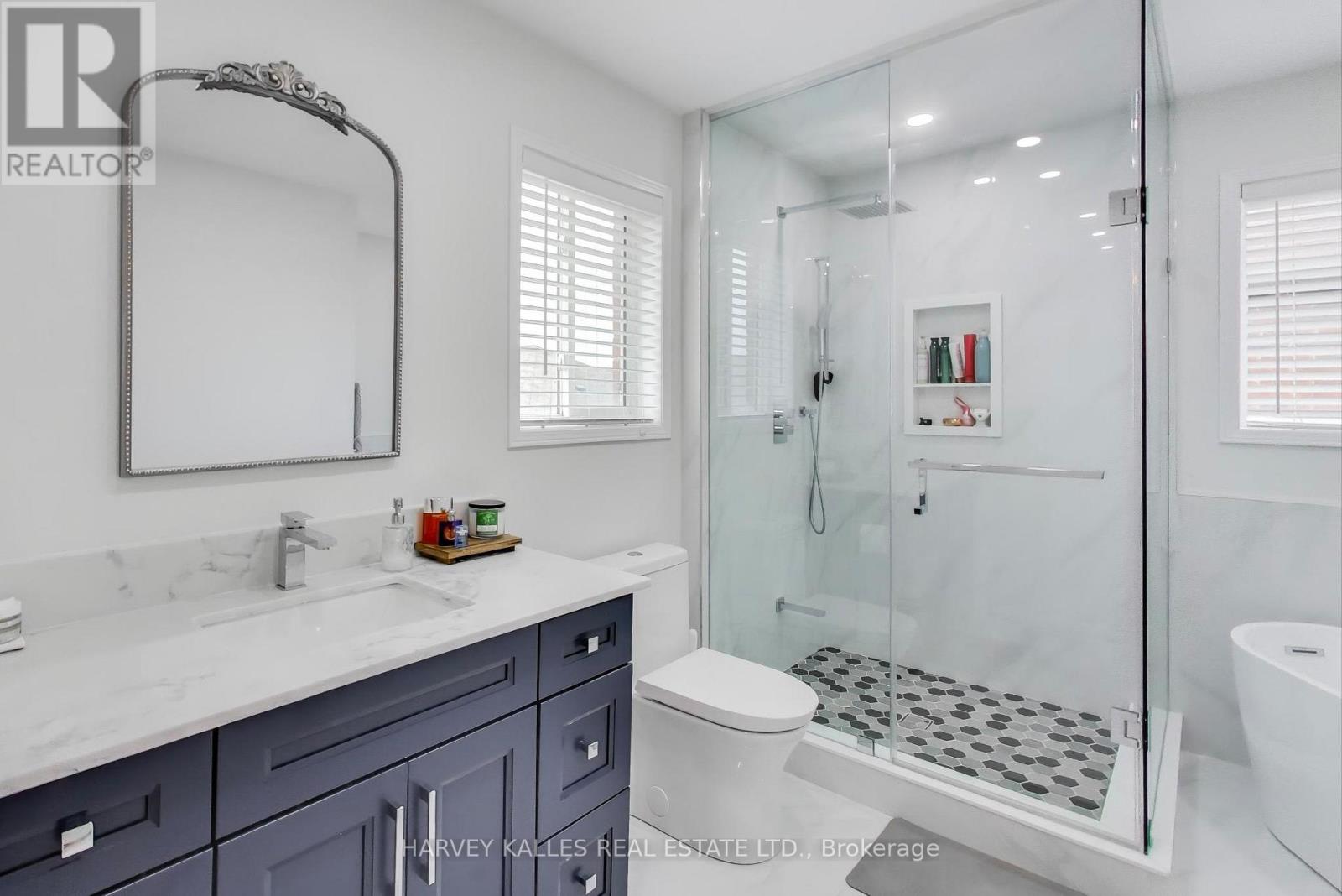 136 Degrassi Cove Circle, Brampton, Ontario  L6X 0N8 - Photo 11 - W12937660