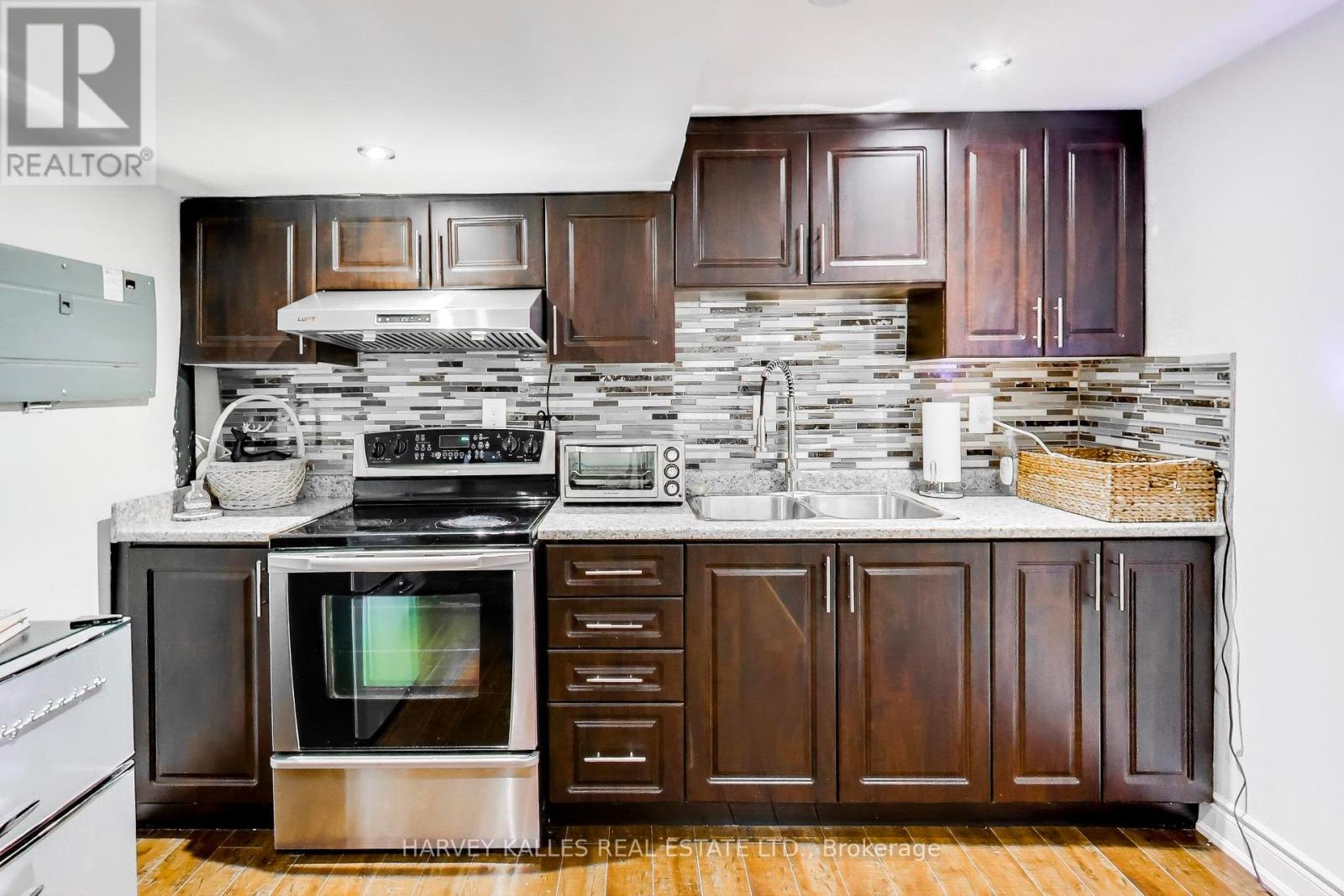 136 Degrassi Cove Circle, Brampton, Ontario  L6X 0N8 - Photo 21 - W12937660