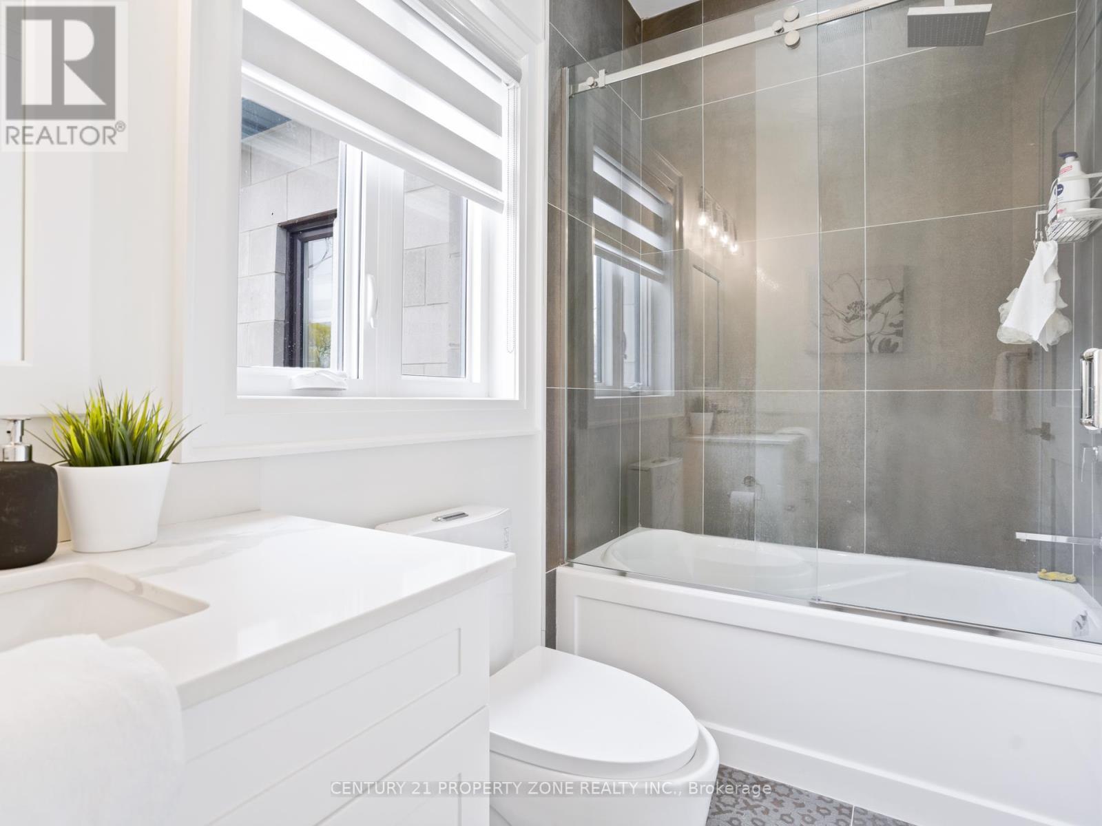 135 Mill Street S, Brampton, Ontario  L6Y 1T4 - Photo 17 - W12937678