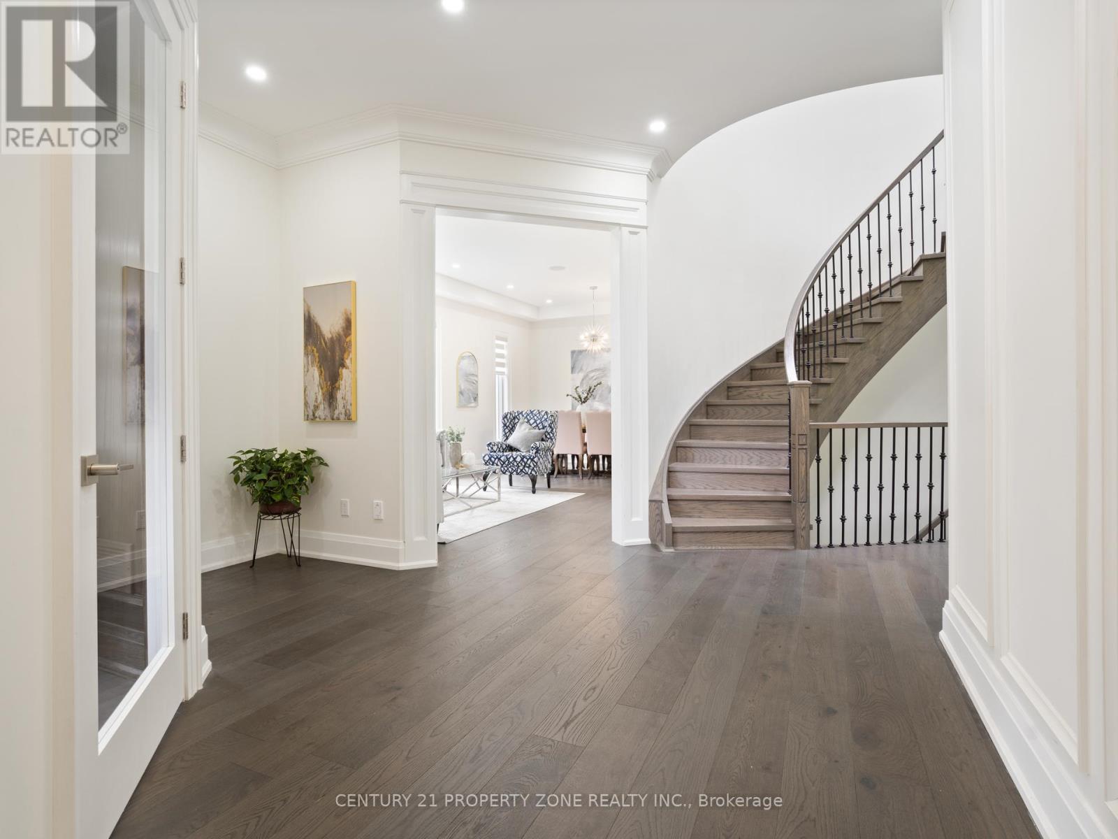 135 Mill Street S, Brampton, Ontario  L6Y 1T4 - Photo 3 - W12937678