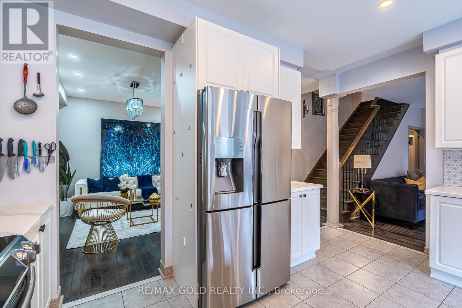 83 Cookview Drive, Brampton, Ontario  L6R 3V1 - Photo 11 - W12937684