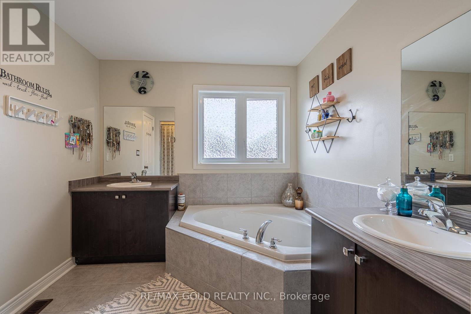 83 Cookview Drive, Brampton, Ontario  L6R 3V1 - Photo 25 - W12937684