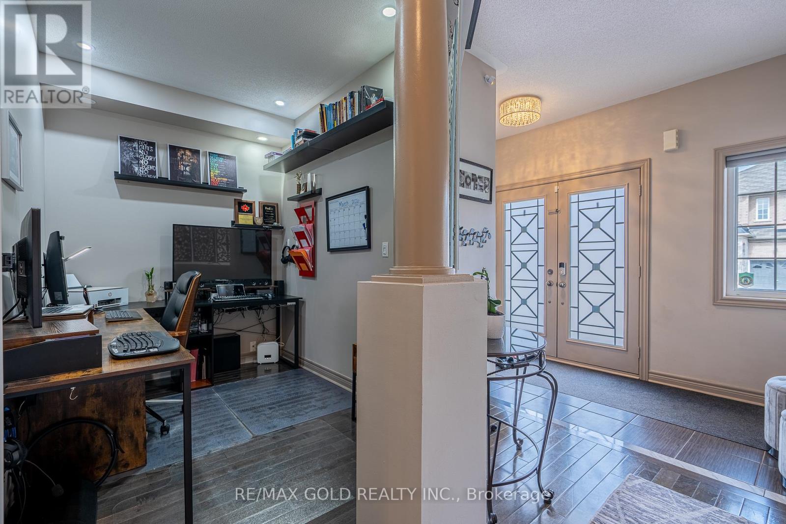 83 Cookview Drive, Brampton, Ontario  L6R 3V1 - Photo 4 - W12937684