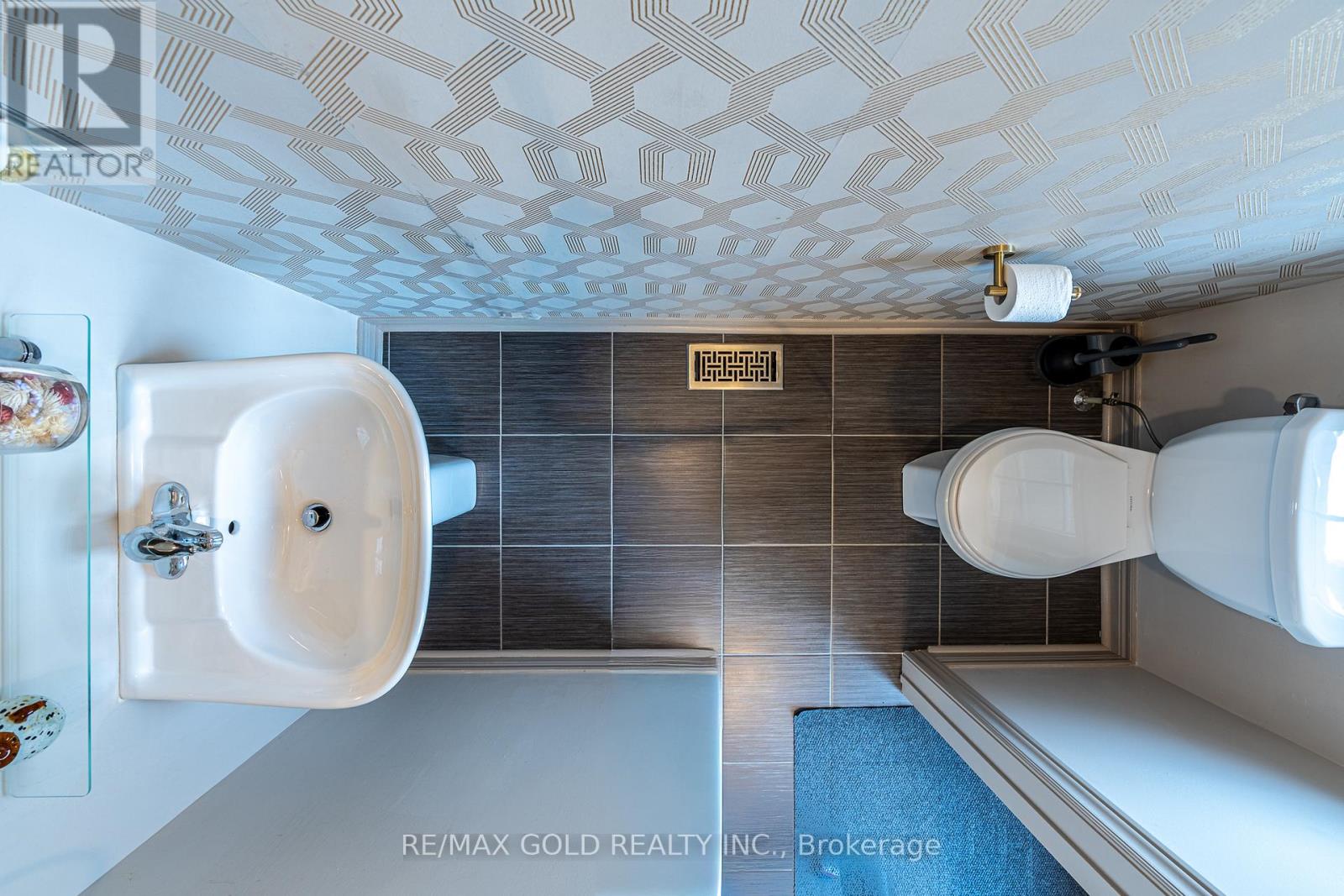 83 Cookview Drive, Brampton, Ontario  L6R 3V1 - Photo 7 - W12937684