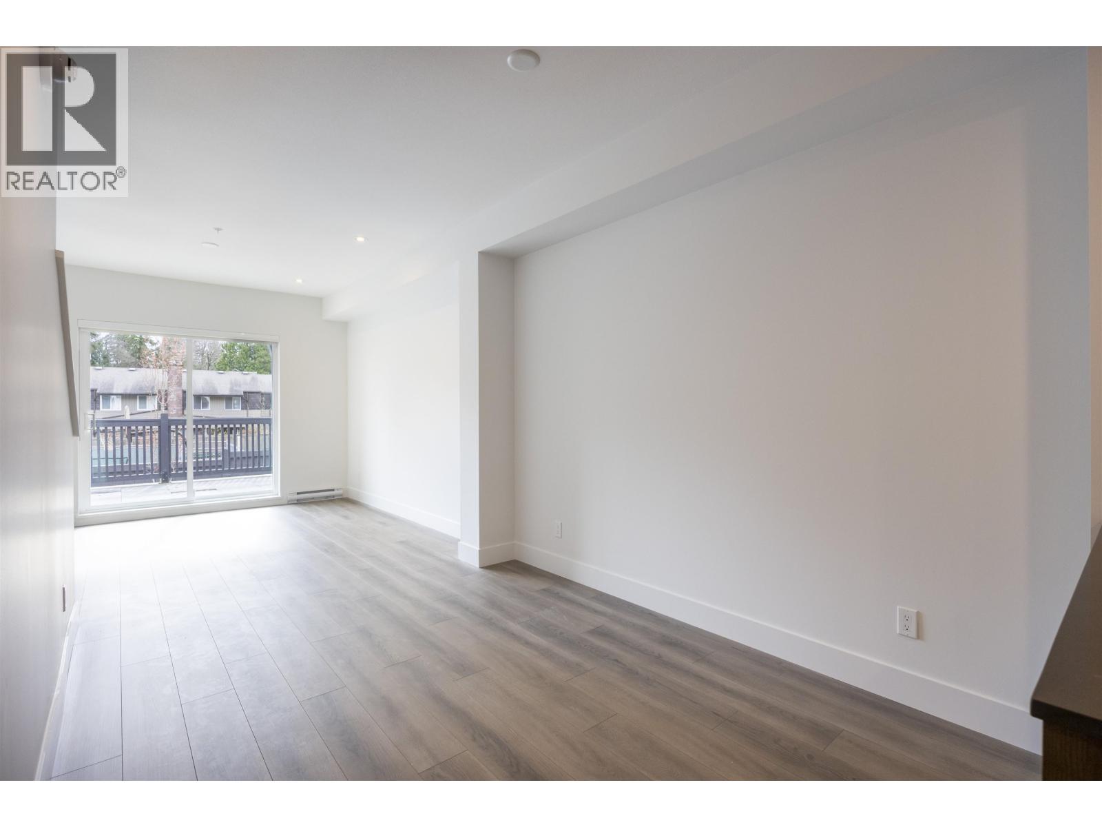 102 2322 Emery Court, North Vancouver, British Columbia  V7J 0G3 - Photo 9 - R3104876