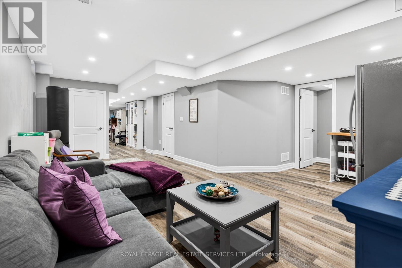 305 Moody Drive, Vaughan, Ontario  L4H 3Z6 - Photo 35 - N12767938