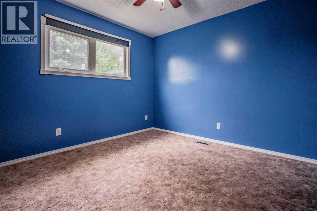 8325 101 Ave, Peace River, Alberta  T8S 1N2 - Photo 12 - A2274660