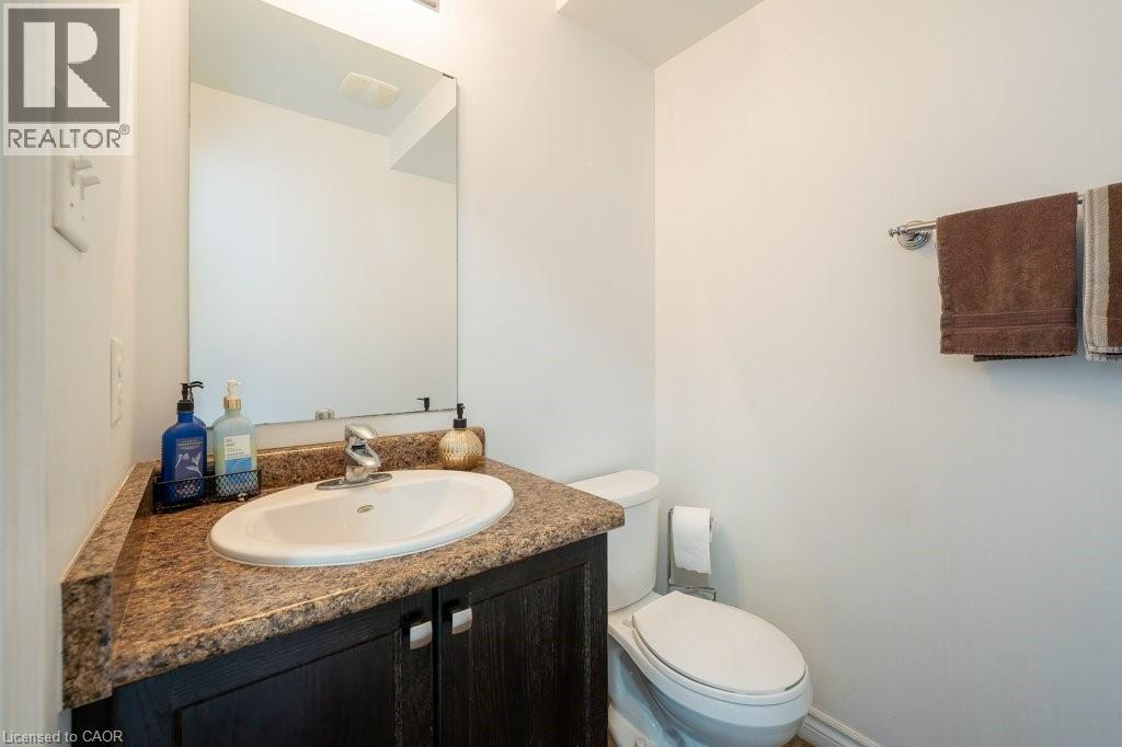 8 Renfrew Street, Kitchener, Ontario  N2R 0G6 - Photo 10 - 40808440