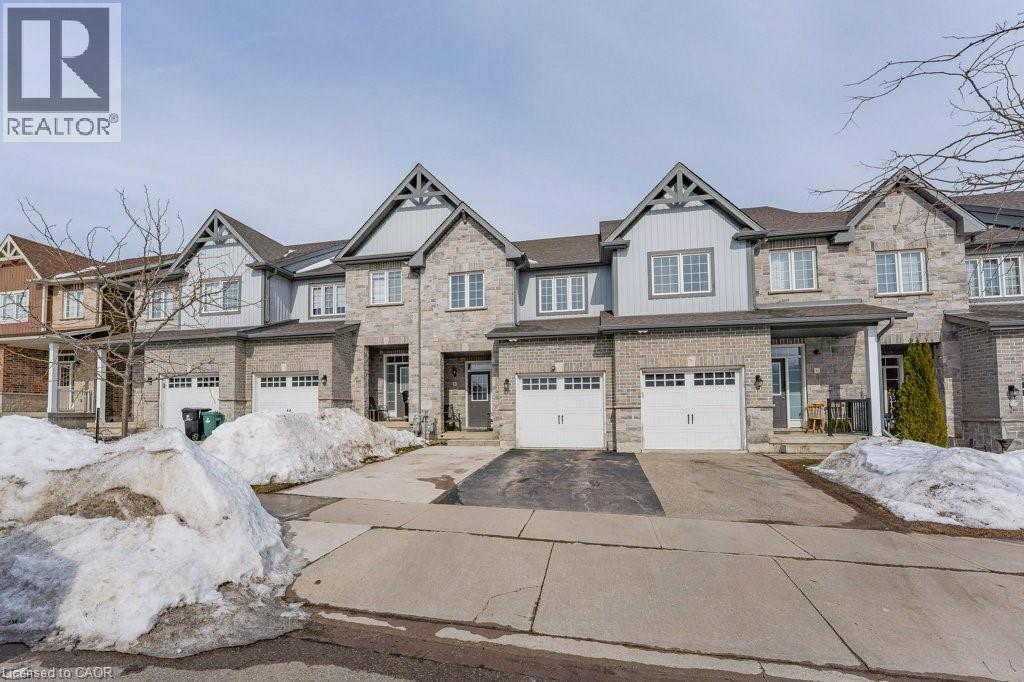 8 RENFREW Street, Kitchener, Ontario