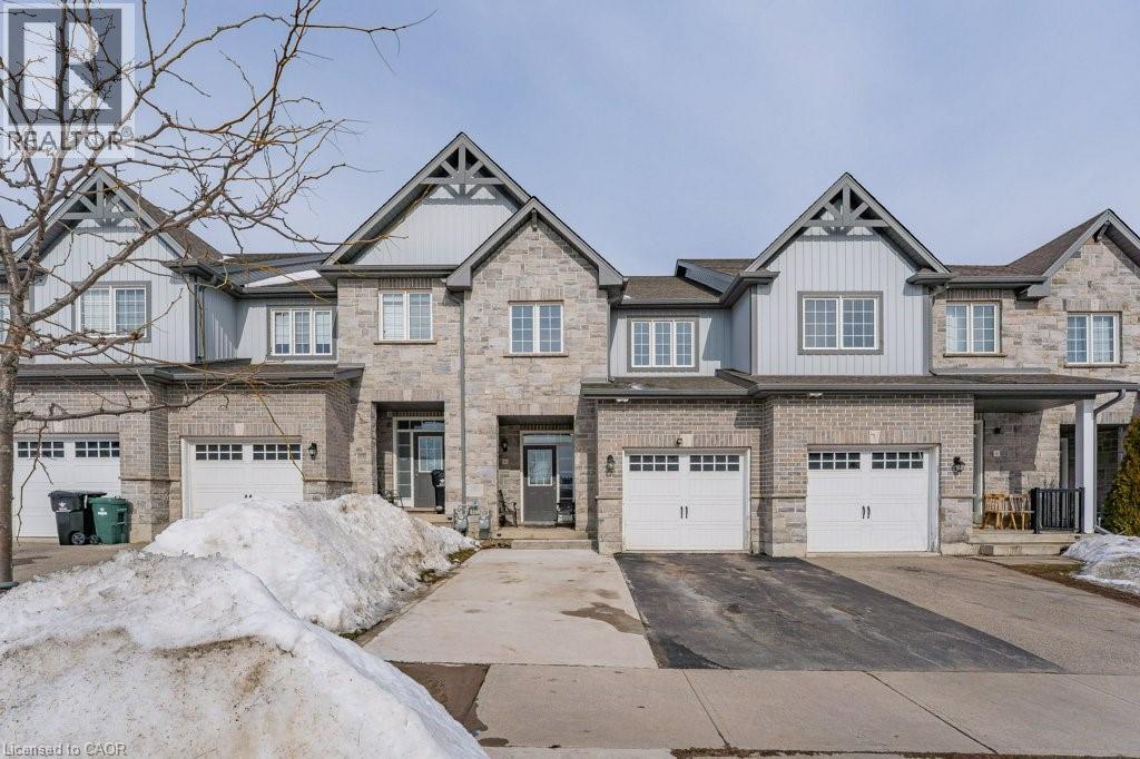 8 Renfrew Street, Kitchener, Ontario  N2R 0G6 - Photo 4 - 40808440