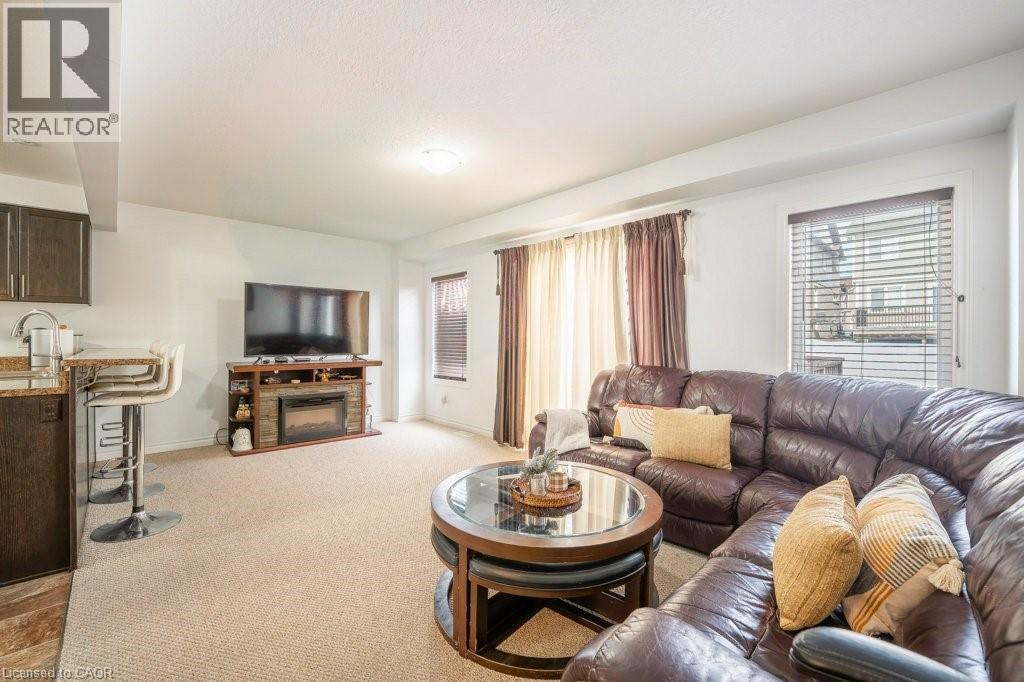 8 Renfrew Street, Kitchener, Ontario  N2R 0G6 - Photo 19 - 40808440