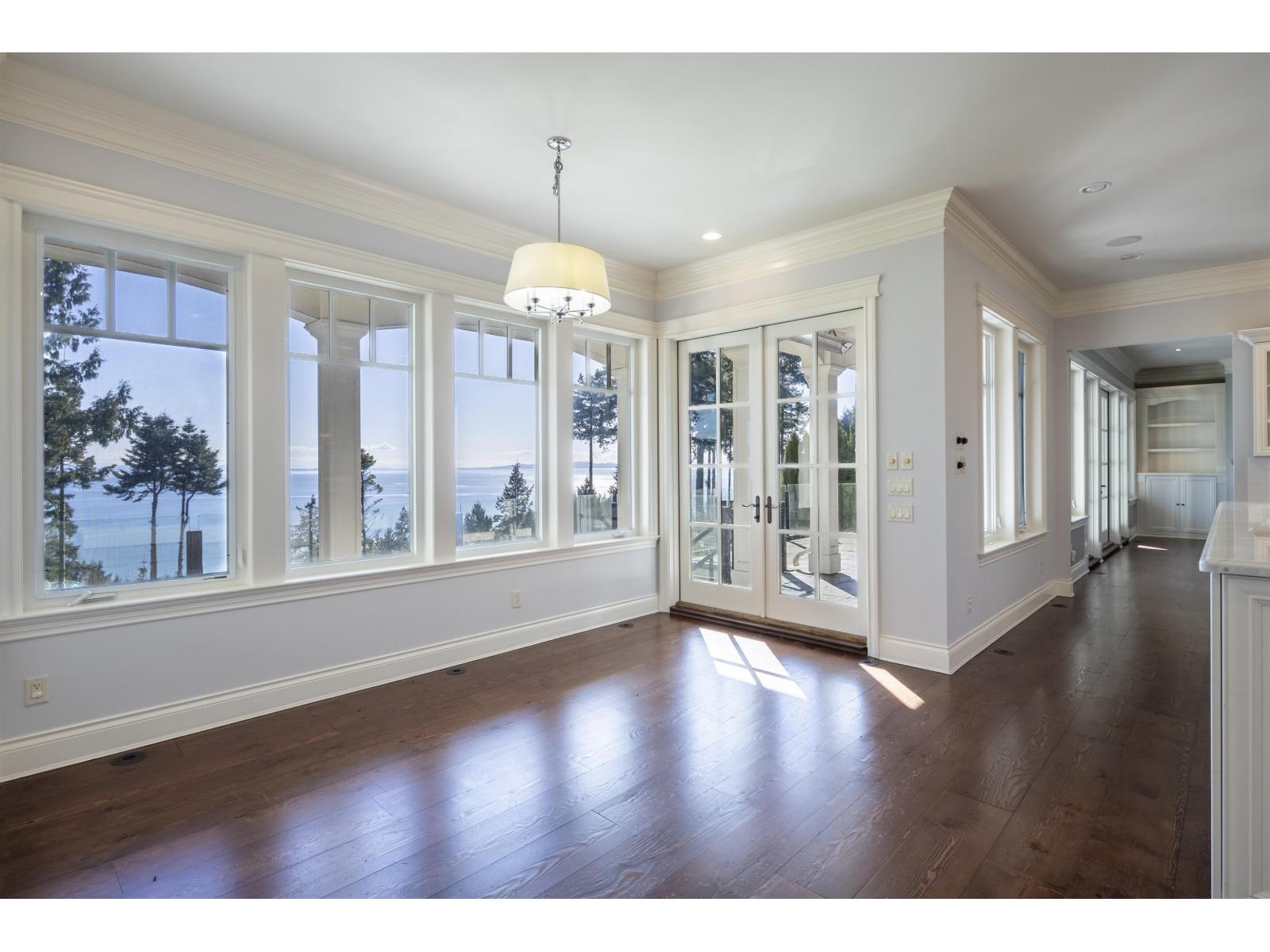 13922 Terry Road, White Rock, British Columbia  V4B 1A2 - Photo 7 - R3105145