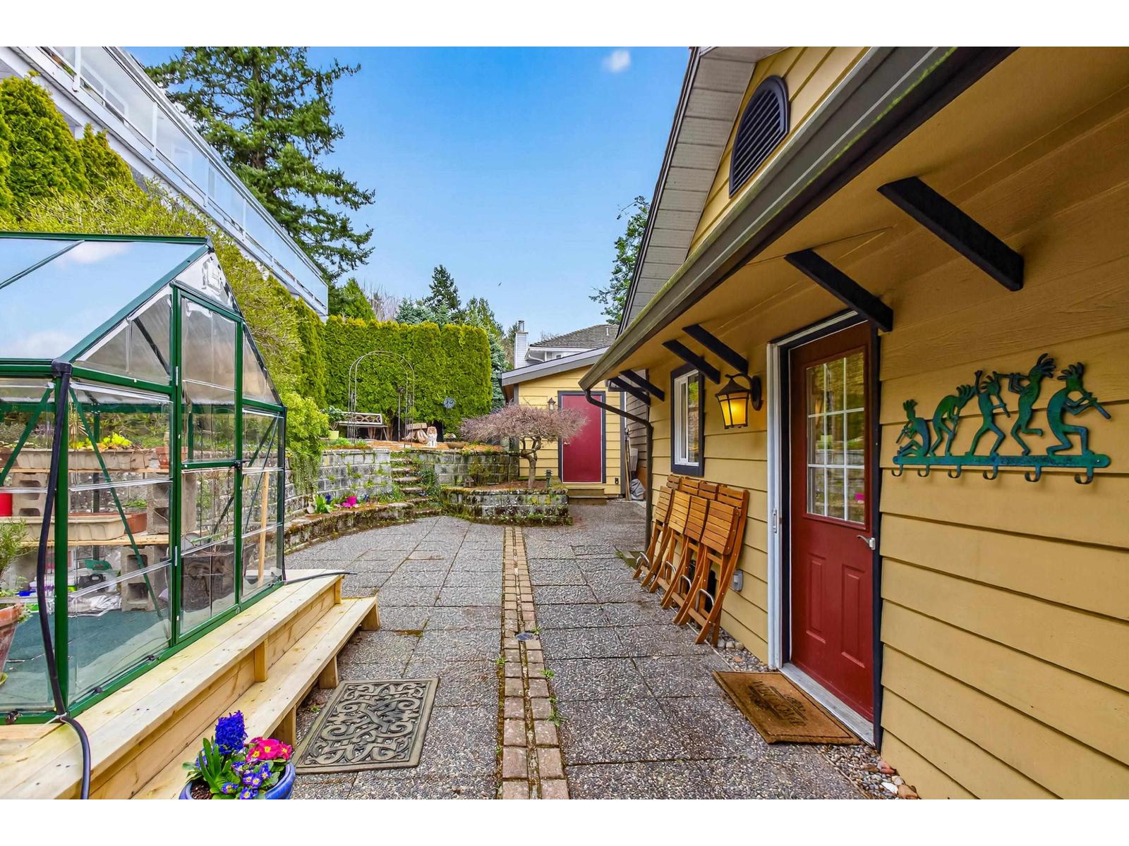 1279 Everall Street, White Rock, British Columbia  V4B 3S4 - Photo 35 - R3104993