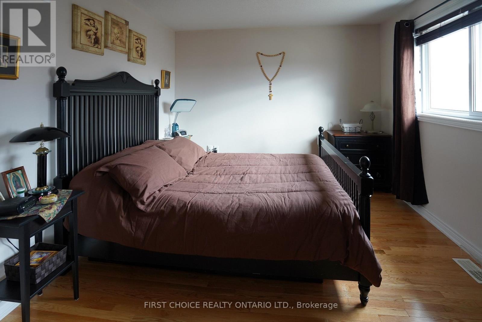 43 Buchanan Drive, New Tecumseth, Ontario  L9R 0A2 - Photo 19 - N12933958