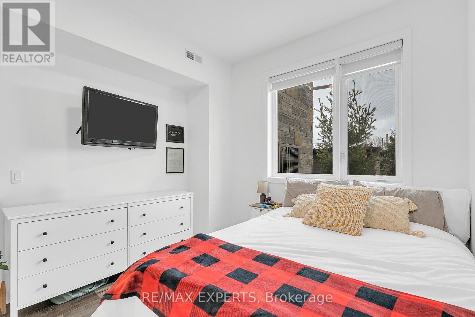 101 - 22 Beckwith Lane, Blue Mountains, Ontario  L9Y 3B6 - Photo 19 - X12937500