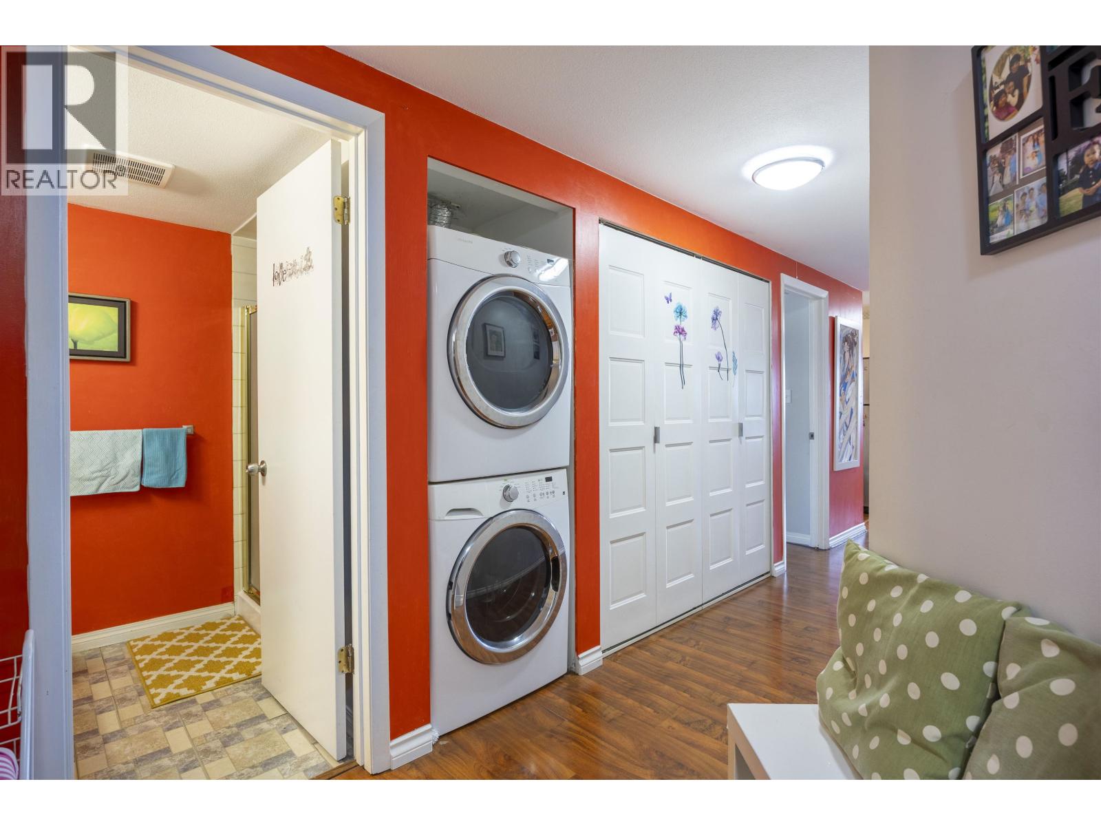 502 534 Sixth Street, New Westminster, British Columbia  V3L 5K7 - Photo 3 - R3105156