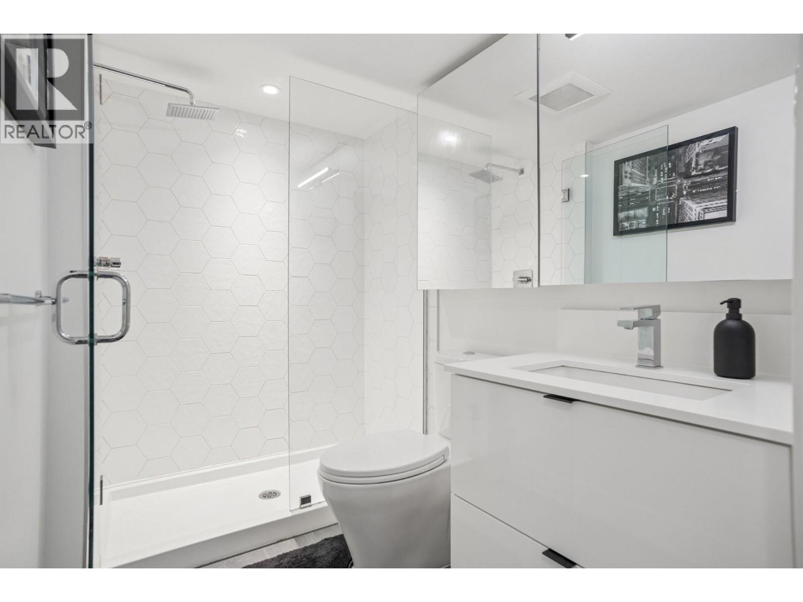 319 630 E Broadway, Vancouver, British Columbia  V5T 0J1 - Photo 12 - R3105159