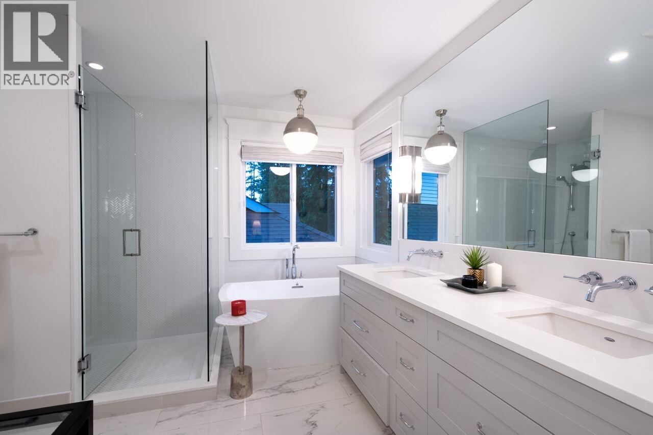 75 Holly Drive, Port Moody, British Columbia  V3H 5M5 - Photo 17 - R3105165