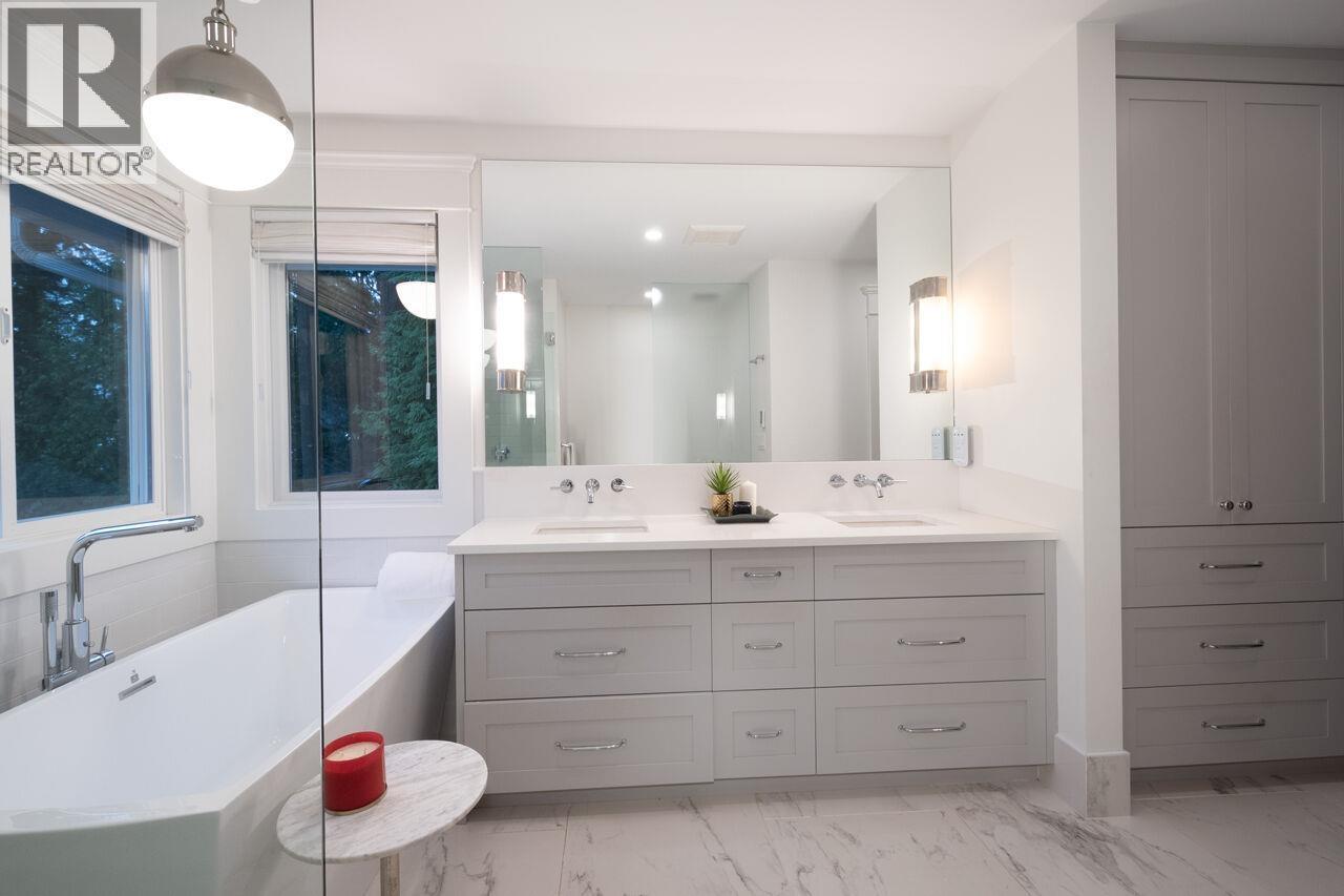 75 Holly Drive, Port Moody, British Columbia  V3H 5M5 - Photo 18 - R3105165