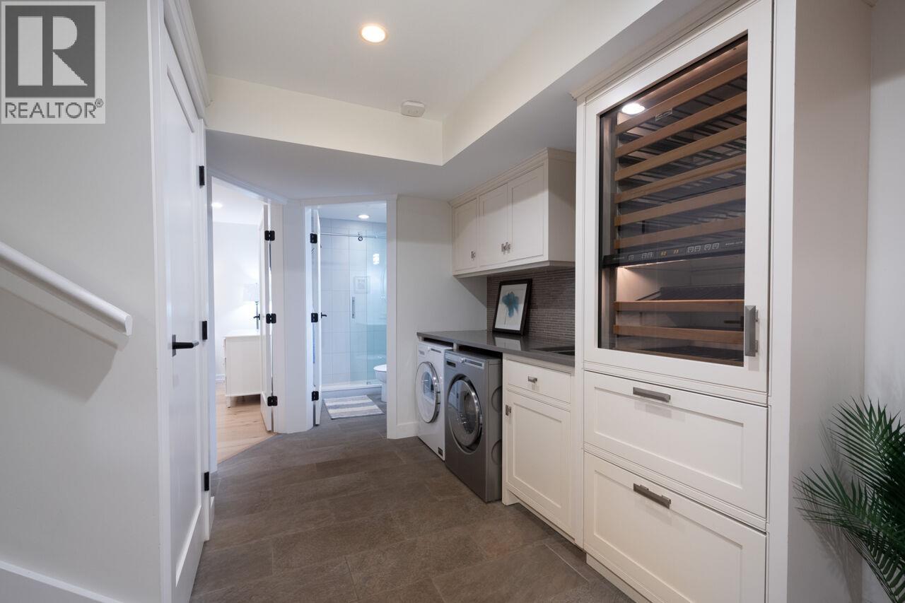 75 Holly Drive, Port Moody, British Columbia  V3H 5M5 - Photo 28 - R3105165