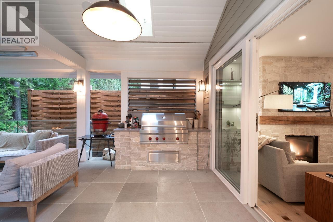 75 Holly Drive, Port Moody, British Columbia  V3H 5M5 - Photo 6 - R3105165