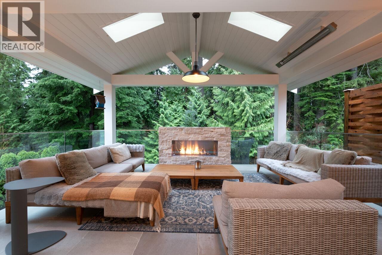 75 Holly Drive, Port Moody, British Columbia  V3H 5M5 - Photo 8 - R3105165