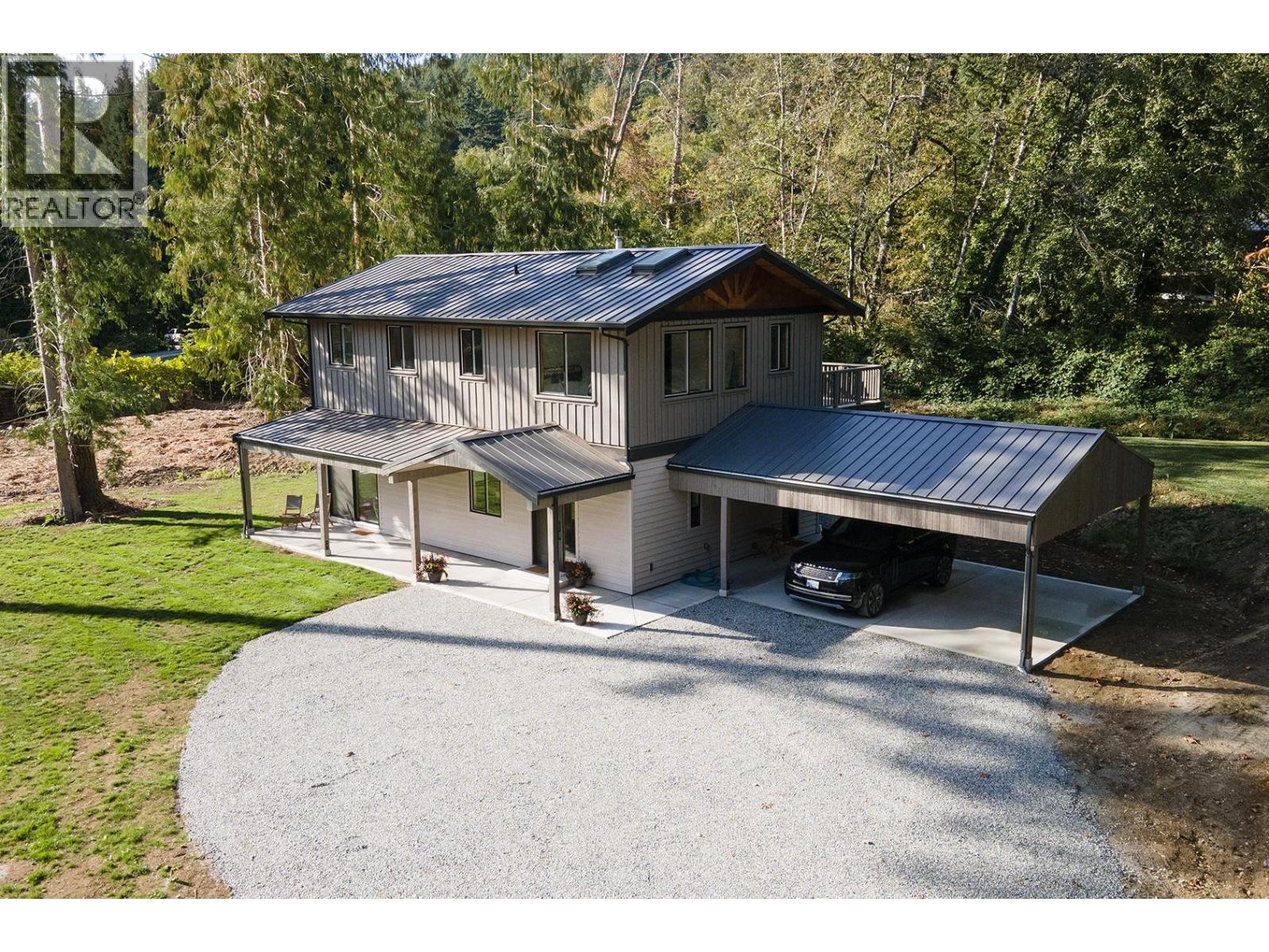 1246 Reed Road, Gibsons, British Columbia  V0N 1V7 - Photo 1 - R3105170