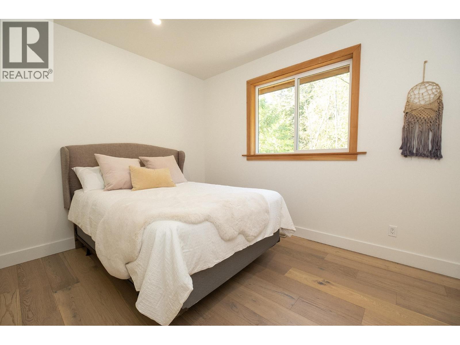 1246 Reed Road, Gibsons, British Columbia  V0N 1V7 - Photo 27 - R3105170