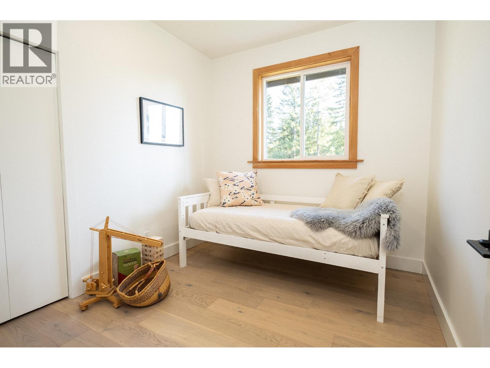 1246 Reed Road, Gibsons, British Columbia  V0N 1V7 - Photo 29 - R3105170