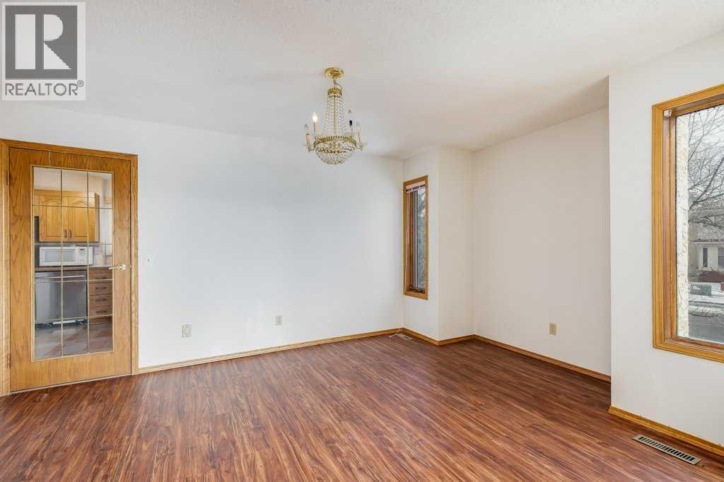 106 Sienna Hills Drive SW, Calgary, Alberta  T3H 2C8 - Photo 6 - A2282460