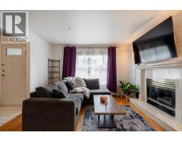 <div class="price">$1,150,000</div> 1407 E 12th Avenue, Vancouver<br><div style="margin-bottom:8px;"><small>Exp Realty</small></div><div class='bed_bath'>4 Bed | 4 Bath</div>