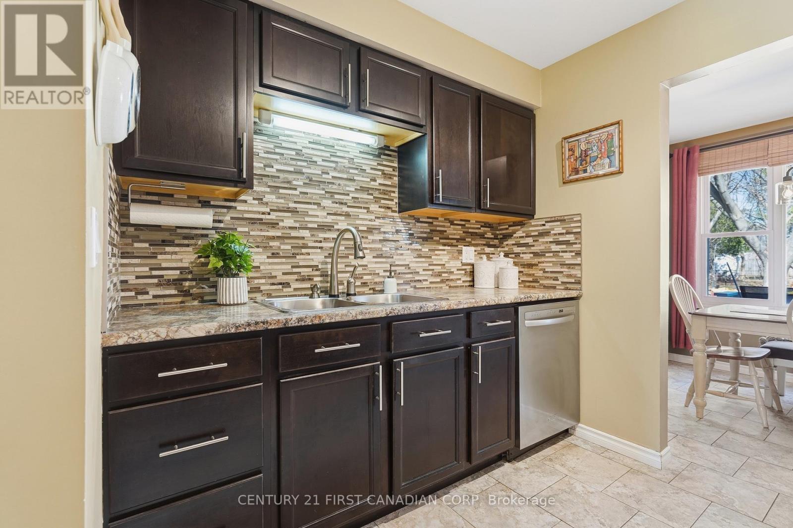 51 Kintail Crescent, London South, Ontario  N6E 1J4 - Photo 14 - X12937700