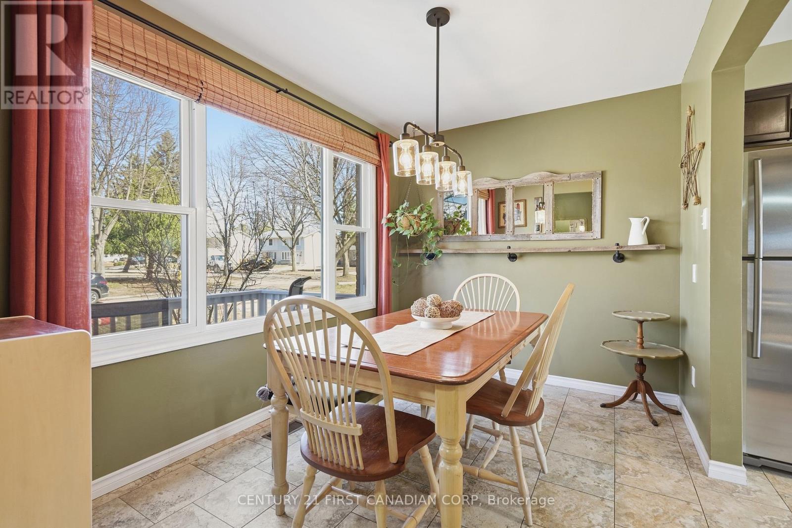 51 Kintail Crescent, London South, Ontario  N6E 1J4 - Photo 17 - X12937700