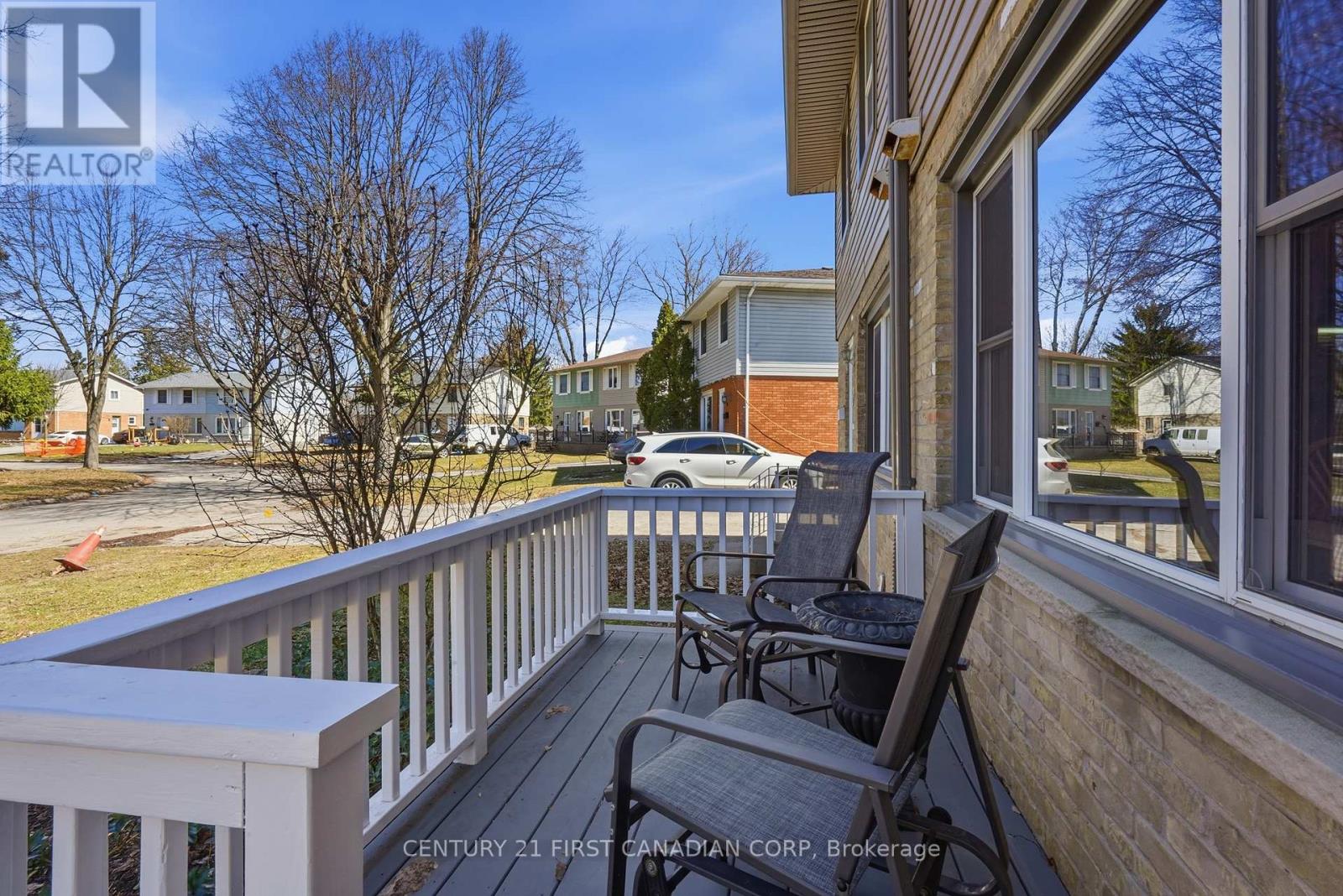 51 Kintail Crescent, London South, Ontario  N6E 1J4 - Photo 5 - X12937700