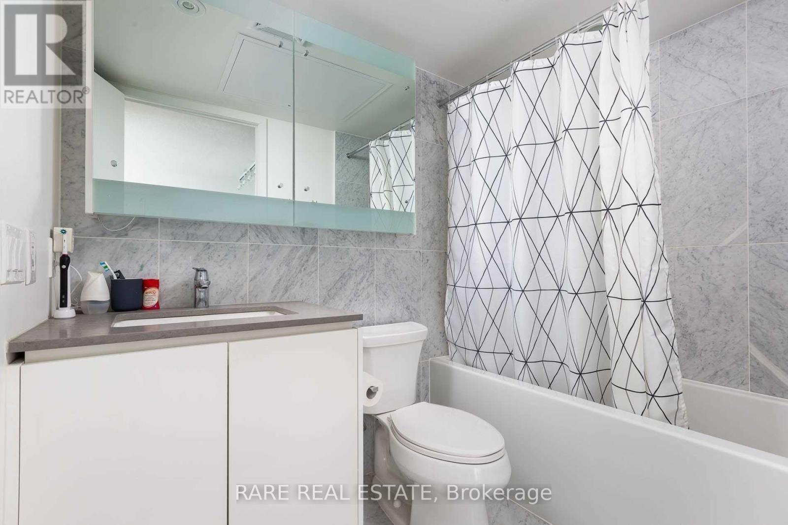 3208 - 70 Queens Wharf Road, Toronto, Ontario  M5V 0J2 - Photo 11 - C12937696