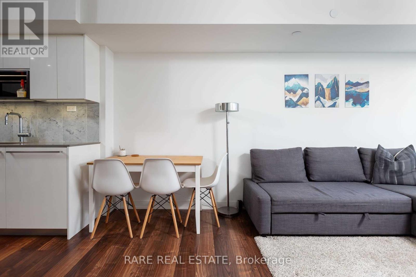 3208 - 70 Queens Wharf Road, Toronto, Ontario  M5V 0J2 - Photo 4 - C12937696