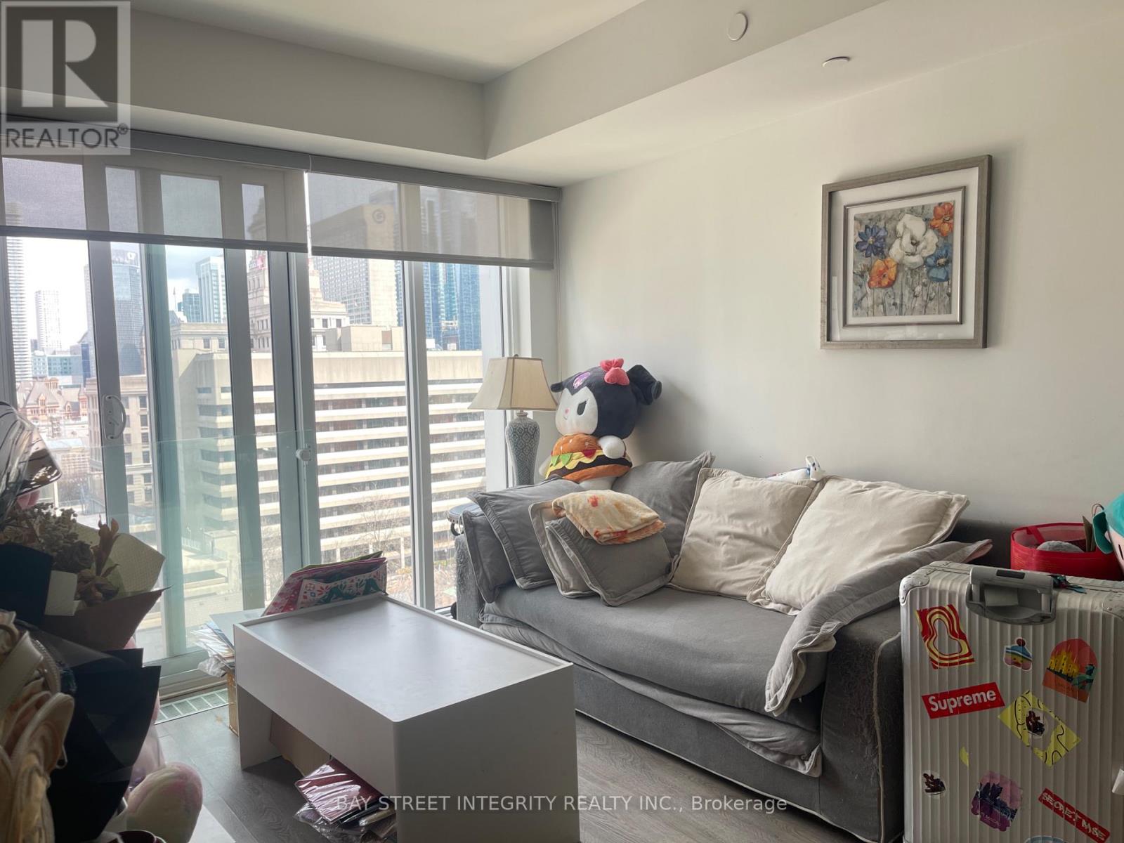 Ph8 - 50 Mccaul Street, Toronto, Ontario  M5T 0B6 - Photo 5 - C12937704