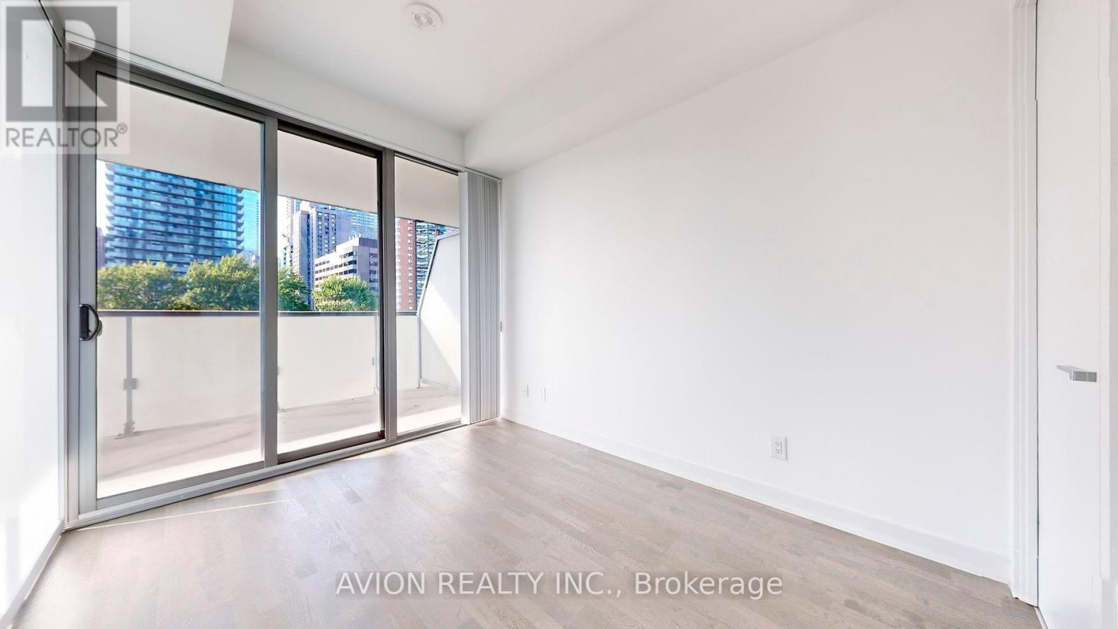 Masterbdrm 819 - 57 St Joseph Street, Toronto, Ontario  M5S 0C5 - Photo 7 - C12937718