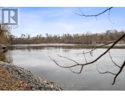 2061 PRINCE OF WALES DRIVE, Ottawa, Ontario