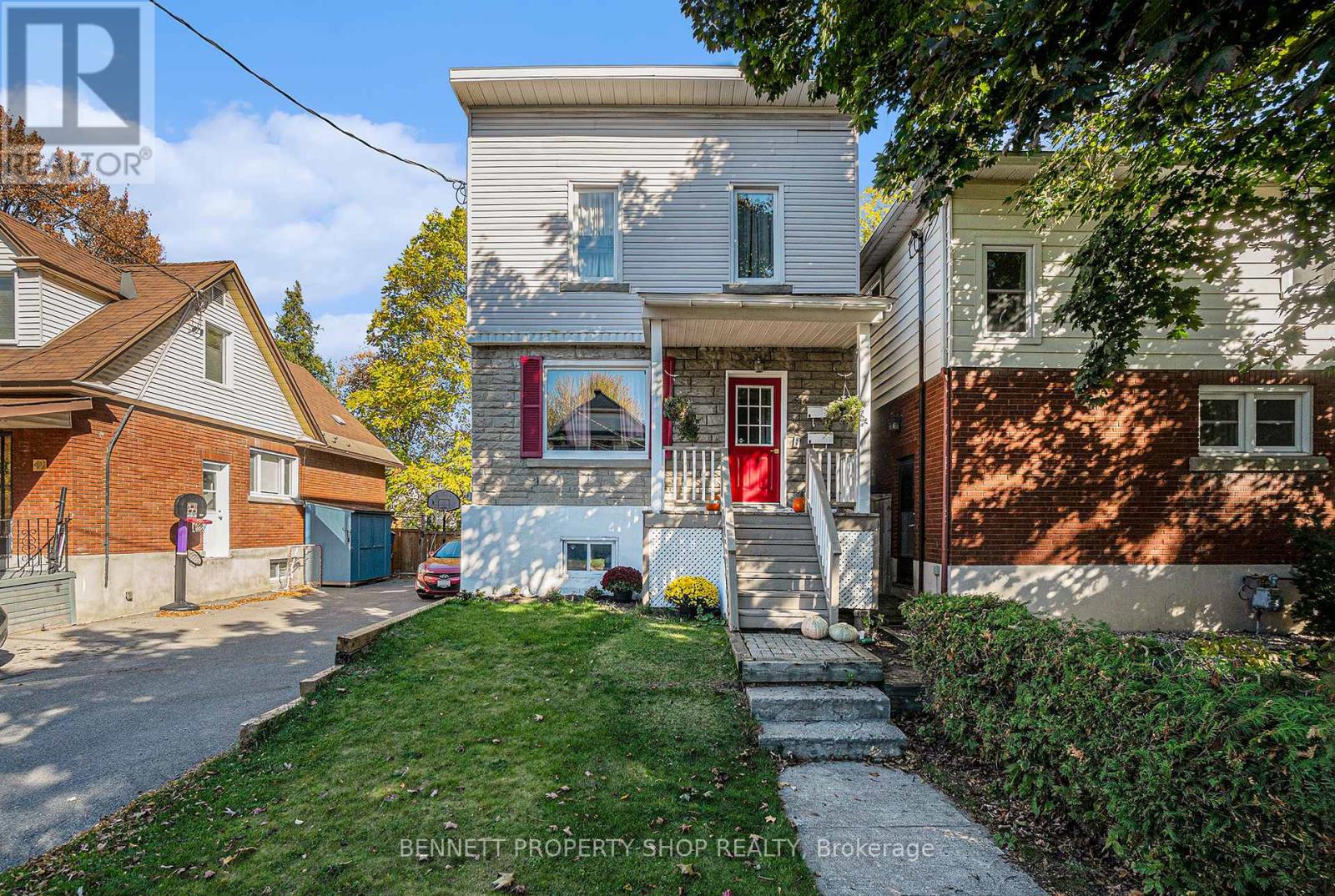 51 SMIRLE AVENUE, Ottawa, Ontario