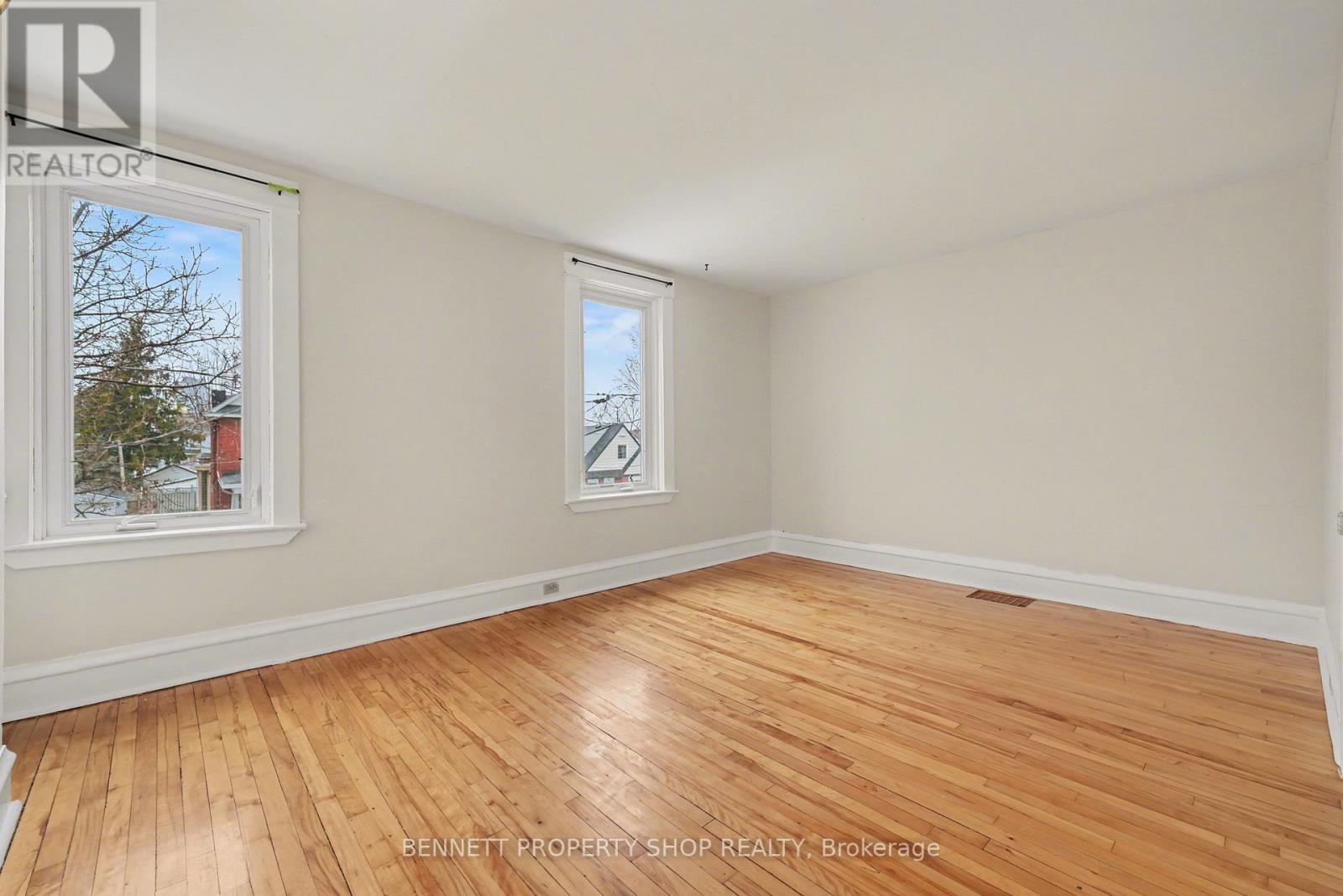 51 Smirle Avenue, Ottawa, Ontario  K1Y 0S2 - Photo 11 - X12937734