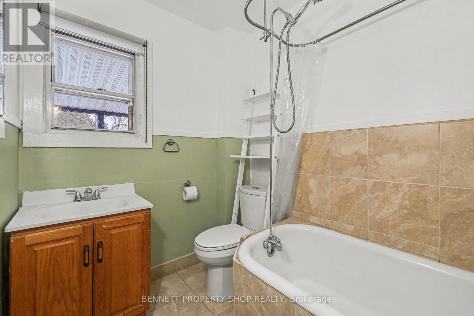 51 Smirle Avenue, Ottawa, Ontario  K1Y 0S2 - Photo 14 - X12937734