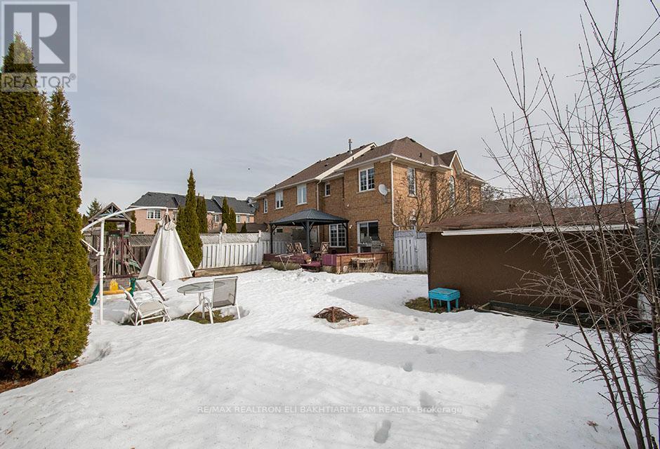 133 Long Point Drive, Richmond Hill, Ontario  L4E 3Z6 - Photo 41 - N12937720