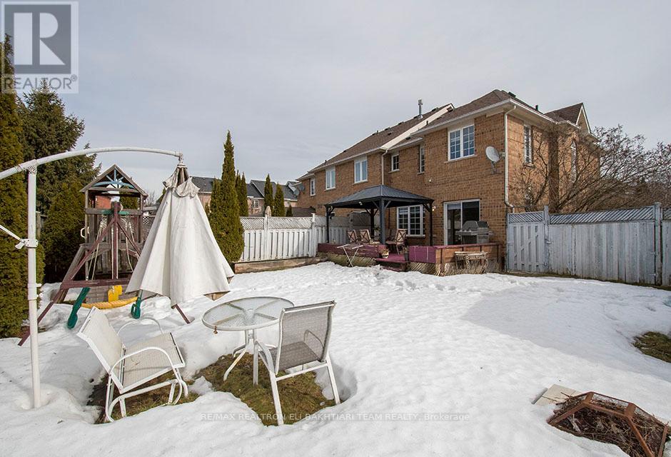 133 Long Point Drive, Richmond Hill, Ontario  L4E 3Z6 - Photo 42 - N12937720