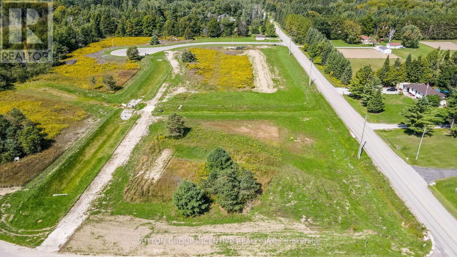 100 Scarlett Line, Springwater, Ontario  L0L 1V0 - Photo 4 - S12937732