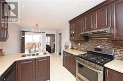 Upper - 1126 Galesway Boulevard, Mississauga, Ontario  L5V 2T7 - Photo 12 - W12937706