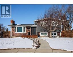 4505 66 StreetClose, camrose, Alberta