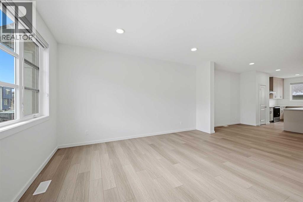 60 Savanna Place NE, Calgary, Alberta  T3J 0X5 - Photo 4 - A2293543