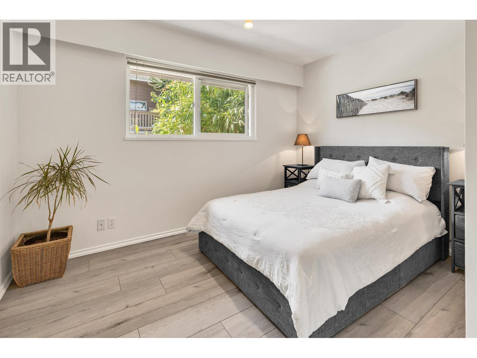 3321 Viewmount Drive, Port Moody, British Columbia  V3H 2L8 - Photo 18 - R3078779